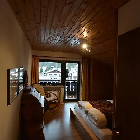 Ferienwohnung Kranzbergblick 米滕瓦尔德